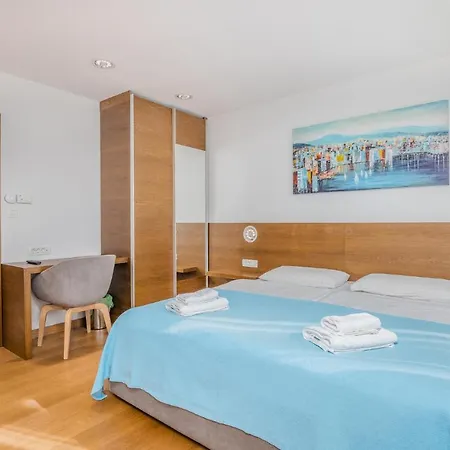 Feriehus 2 Bedroom Beautiful In