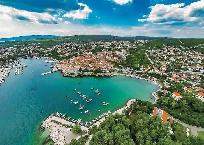 بيت للعطل 2 Bedroom Beautiful In