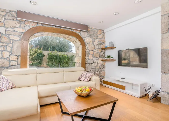 2 Bedroom Beautiful In Vakantiehuis *